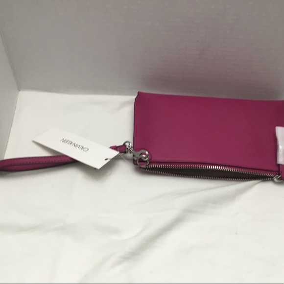 Calvin Klein purse - Picture 5 of 15